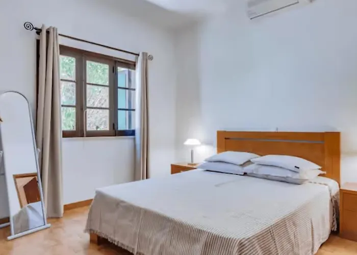 Villa Frederique By Gabi Miguel *